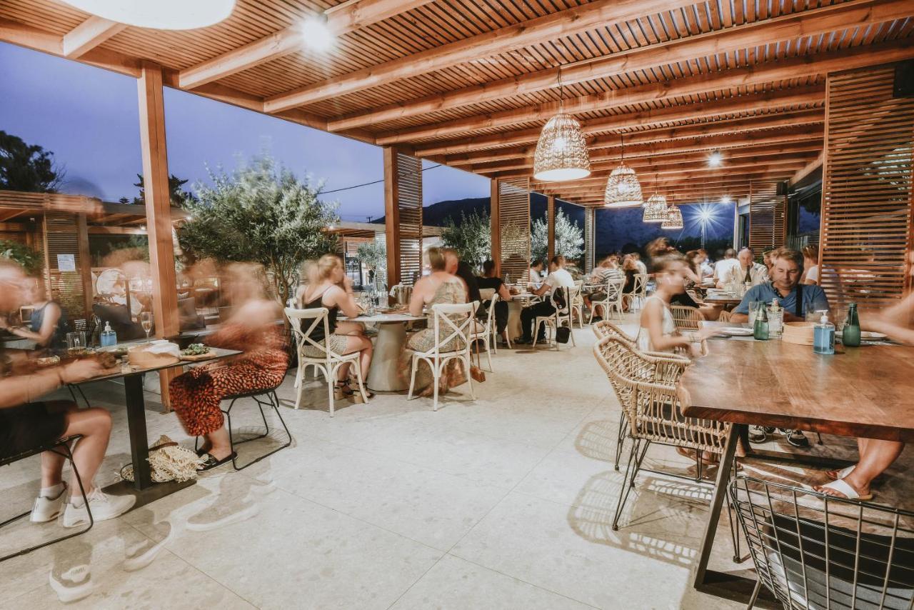 Ikaros Suites Amoudara Lasithiou Exteriör bild
