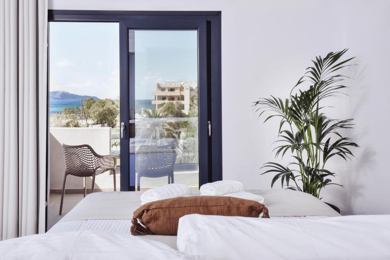 Ikaros Suites Amoudara Lasithiou Exteriör bild