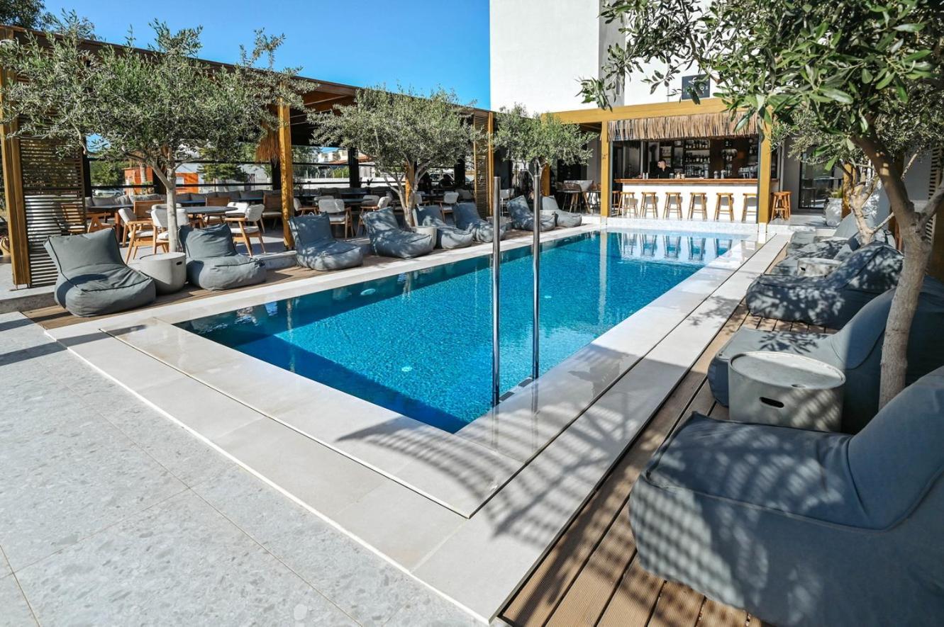 Ikaros Suites Amoudara Lasithiou Exteriör bild